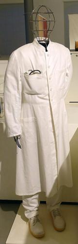 Wikipedia: Wolf1949H (2025) Bild zum Schlagwort