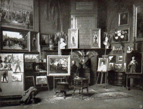 Atelier mit Blick zur Arbeitsecke in der Villa VI.